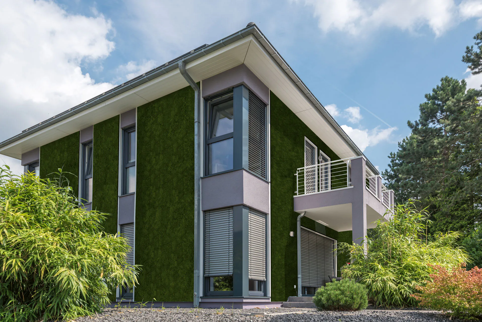 Greenovation en una vivienda privada — la primera fachada de musgo libre de mantenimiento del mundo