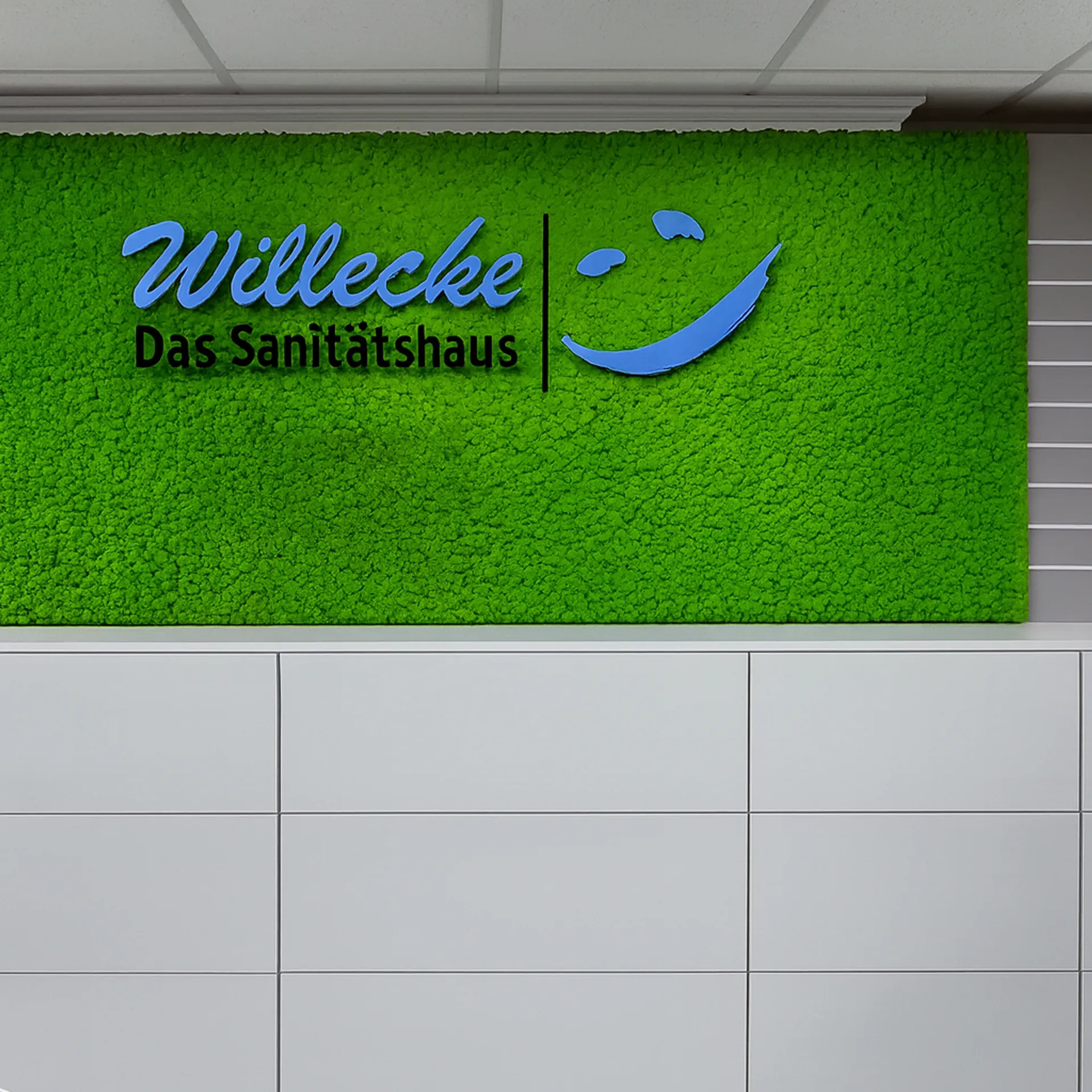 Logotipo de la recepción de la tienda de productos sanitarios Moos — Logotipo de Moos, de MOOSMOOS