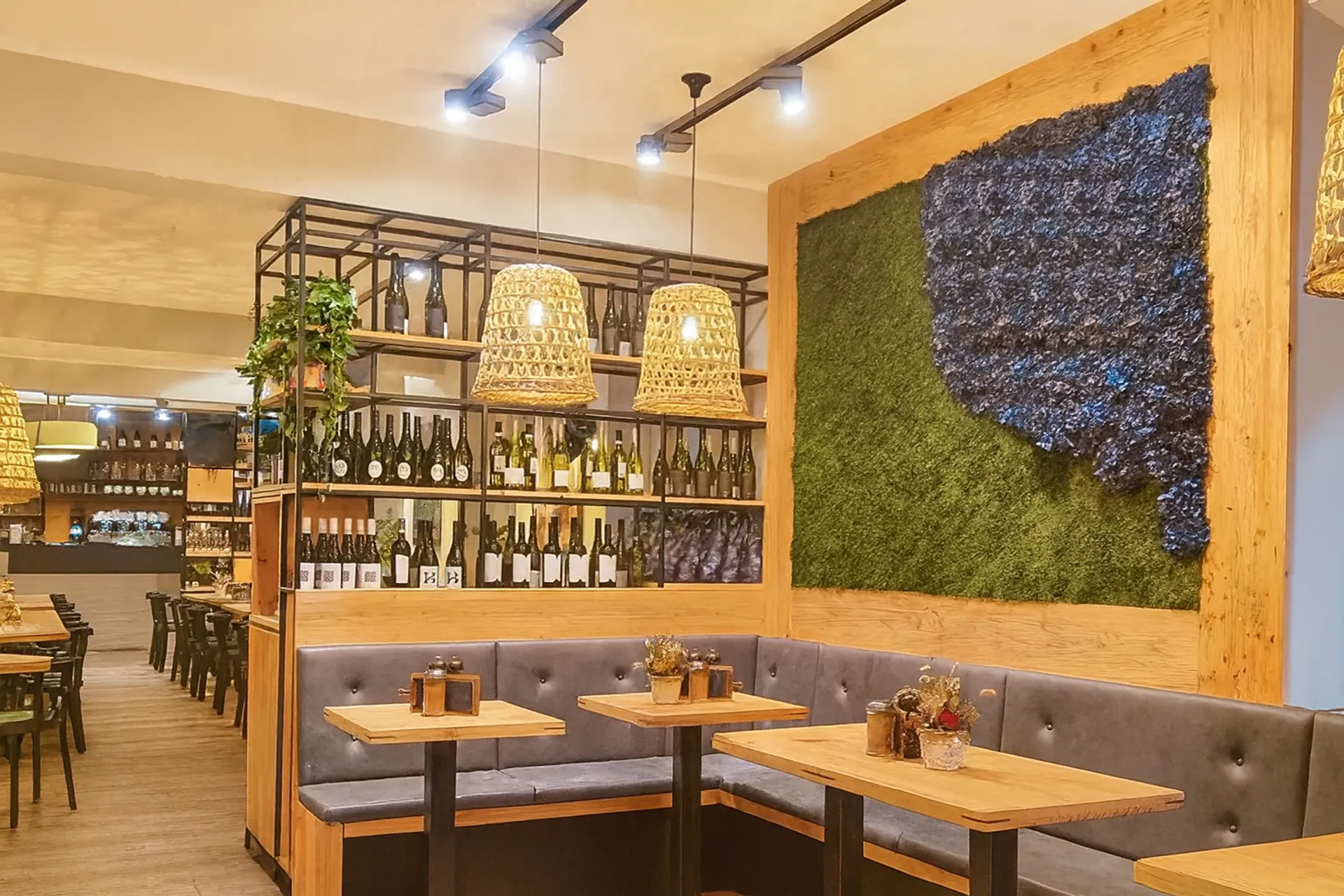 Restaurante y bar «Moosbild»: decoración moderna — Cuadros de musgo de MOOSMOOS